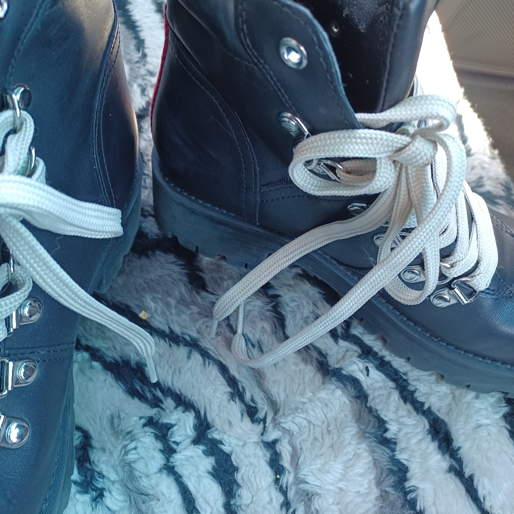 STEVE MADDEN WOMEN LEATHER ANKLE BOOTS - Picture 6 of 12